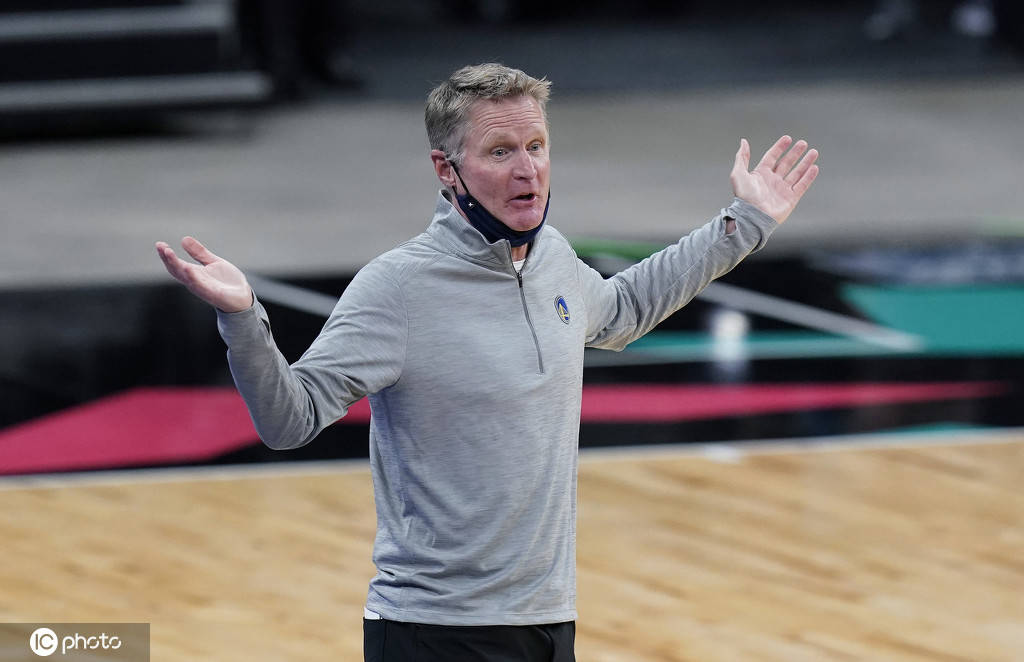 包含里程碑夜！俄克拉荷马雷霆迎来里程碑；欧冠清晨刷纪录；引发热议；球探报告显示潜力的词条