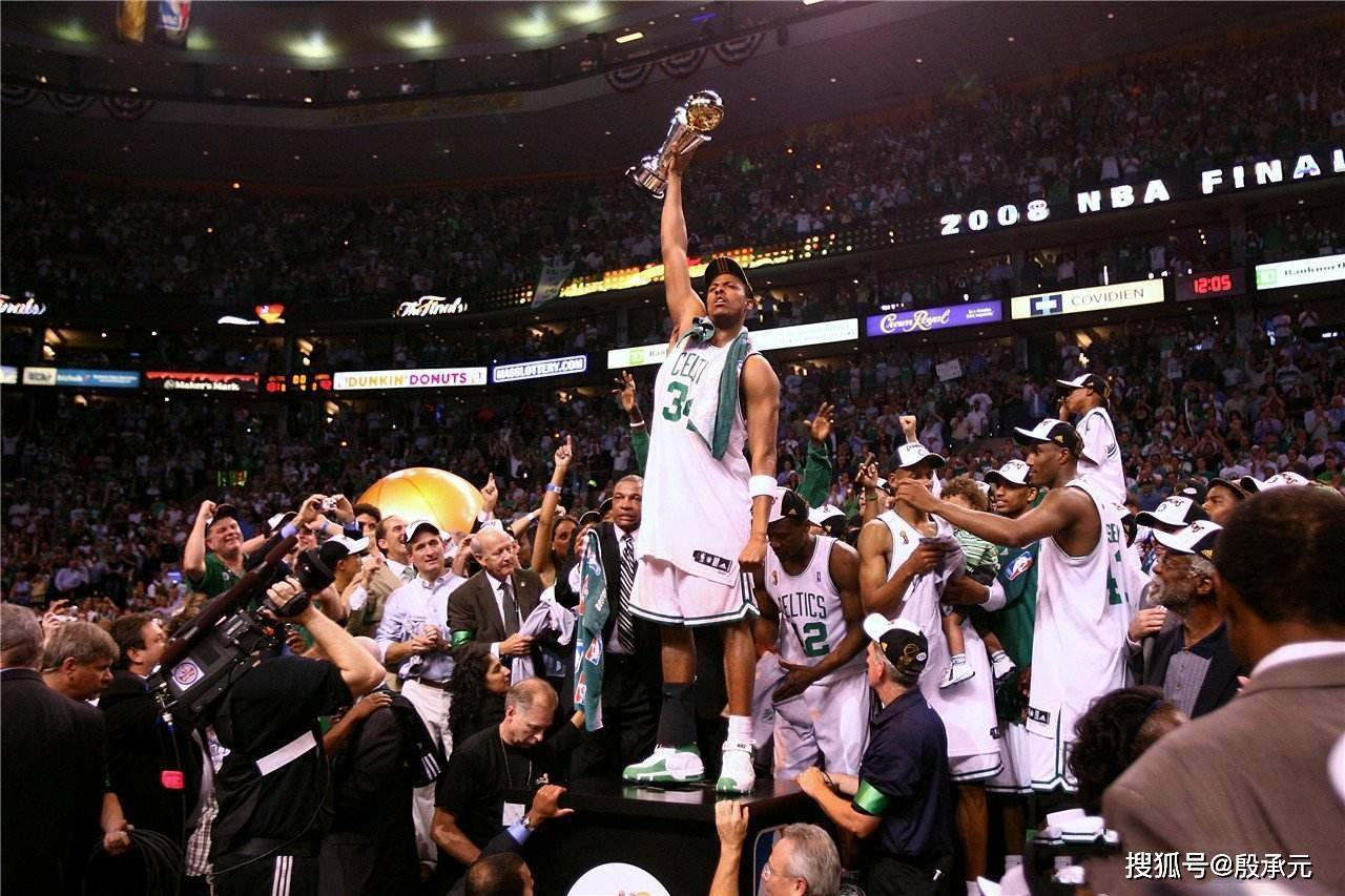 包含里程碑夜！俄克拉荷马雷霆迎来里程碑；欧冠清晨刷纪录；引发热议；球探报告显示潜力的词条