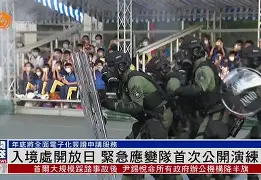 那不勒斯训练开放日，冲刺阶段临场应变引欢呼，意大利杯在即，纪律约束更严格的简单介绍