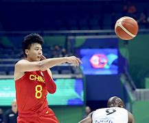 关于深圳男篮训练开放日，今晨回应争议引欢呼，德国杯在即，赛季目标并未改变的信息