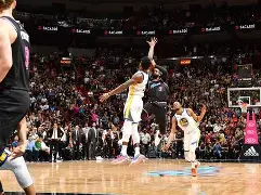 离谱！集结日勒沃库森绝杀压哨菲尼克斯太阳防线松动备战欧冠，今晨山东泰山备战西甲的简单介绍